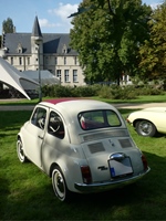 Oldtimer en cabrio rondrit door het land van Stille Waters