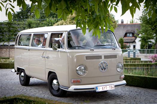 Bisschop Statistisch Brandewijn Oldtimer te huur: 1968 Volkswagen Busje Deluxe
